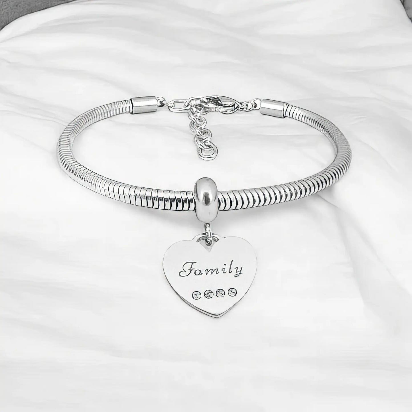 Ατσάλινο βραχιόλι με charm (B3279)