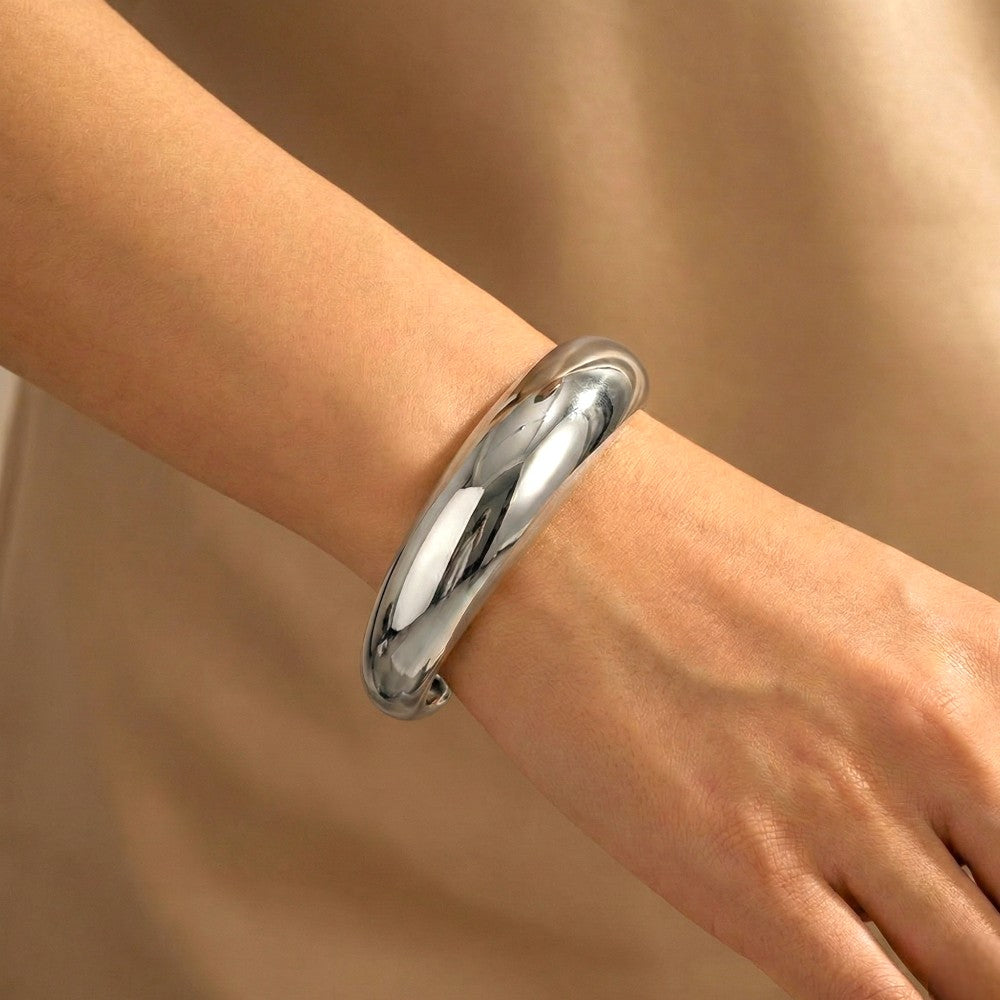 Ατσάλινο Ασημί Βραχιόλι Cuff με Γυαλιστερό Φινίρισμα (B1757)