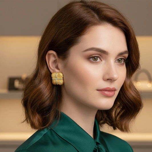 Ατσάλινα καρφωτά σκουλαρίκια με ζιργκόν 1.8cm (E1532)