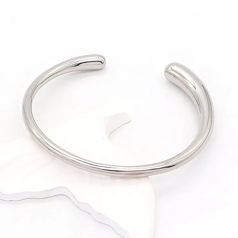 Ατσάλινο Ασημί Βραχιόλι Cuff – Minimal Statement (B3445)