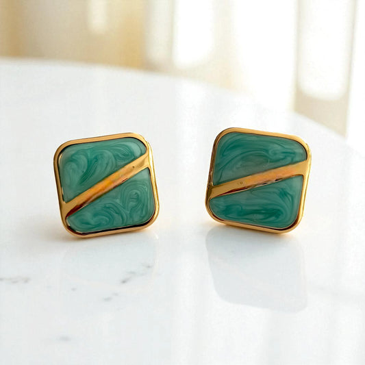 Τετράγωνα Σκουλαρίκια με Σμάλτο και Χρυσή Λεπτομέρεια – 2cm (E1606)