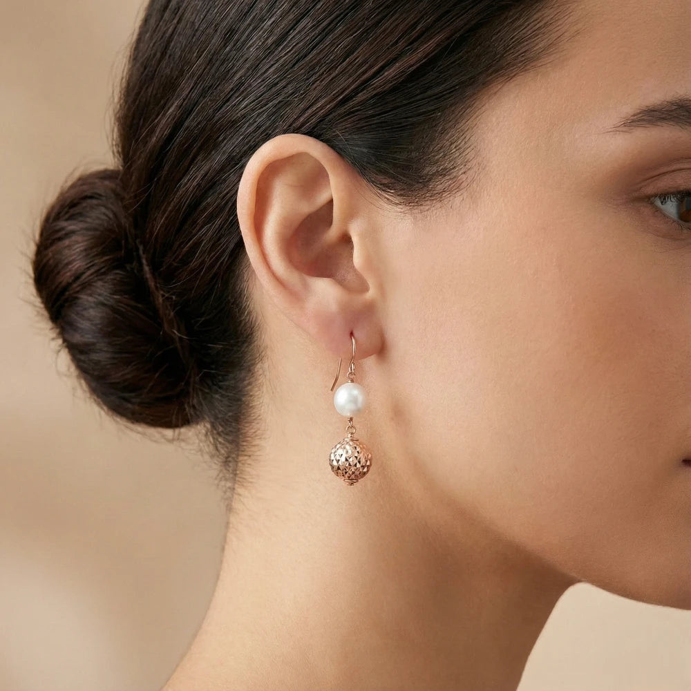 Ασημένια 925 Σκουλαρίκια Μάκρος 4cm με Οβάλ Μαργαριτάρια Γλυκού Νερού (PE023)