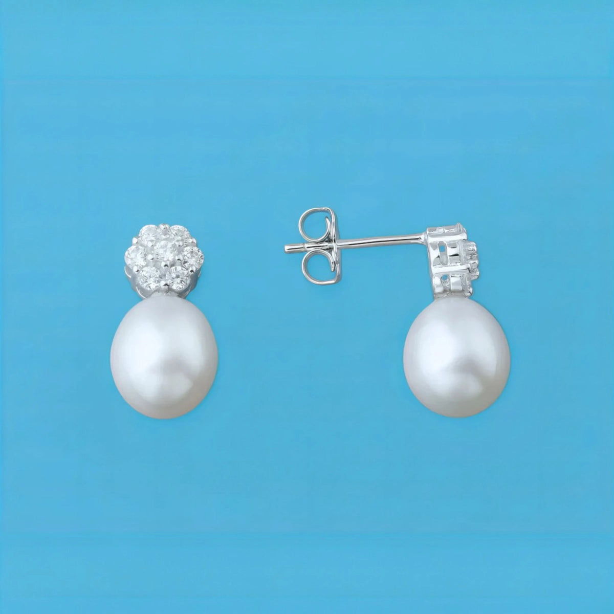Ασημένια 925 Σκουλαρίκια Μήκος: 1.5cm με Μαργαριτάρια Γλυκού Νερού & Ζιργκόν (PE027) - charmy.gr