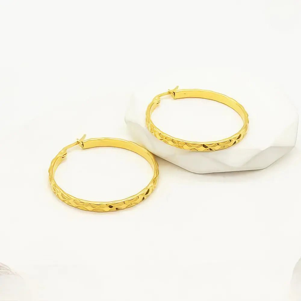 Ατσάλινα σκουλαρίκια κρίκοι επιχρυσωμένοι 3.8cm (E3105) - charmy.gr