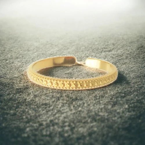 Ατσάλινο δαχτυλίδι ρυθμιζόμενο επιχρυσωμένο (R3090) - charmy.gr