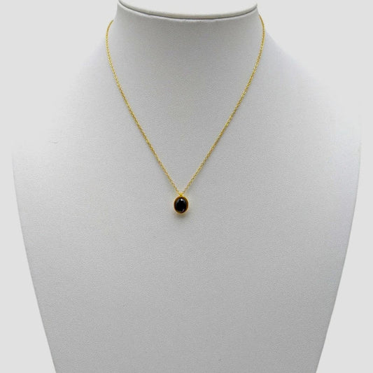 Ατσάλινο κολιέ με μαύρη πέτρα ζιργκόν επιχρυσωμένο (N3053) - charmy.gr