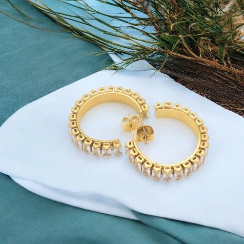 Ατσάλινοι κρίκοι 2.7cm με ζιργκόν επιχρυσωμένοι (E3026) - charmy.gr