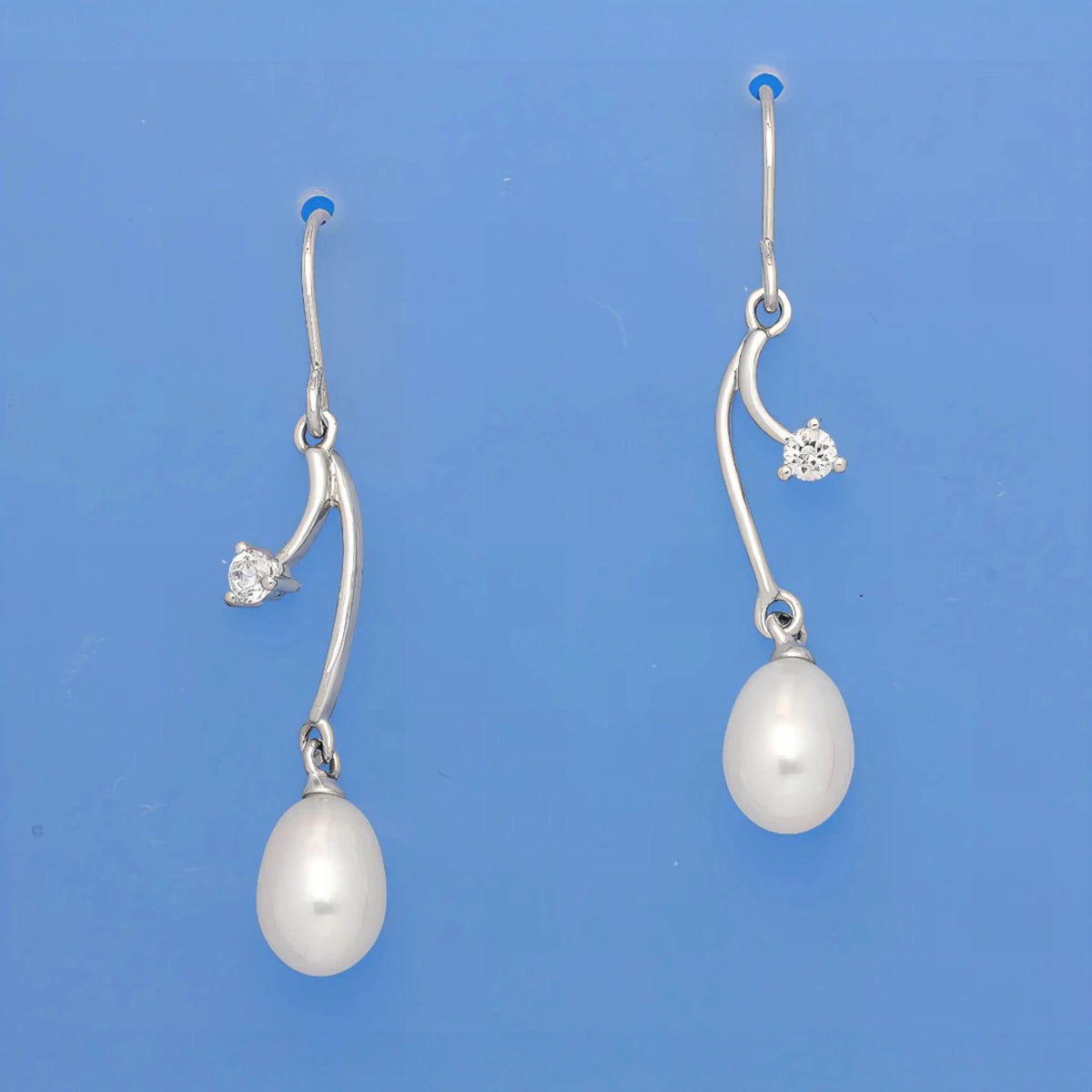 Σκουλαρίκια από Ασήμι 925 μάκρος 3.8cm με Μαργαριτάρι Γλυκού Νερού σε σχήμα σταγόνας & Ζιργκόν (PE004) - charmy.gr