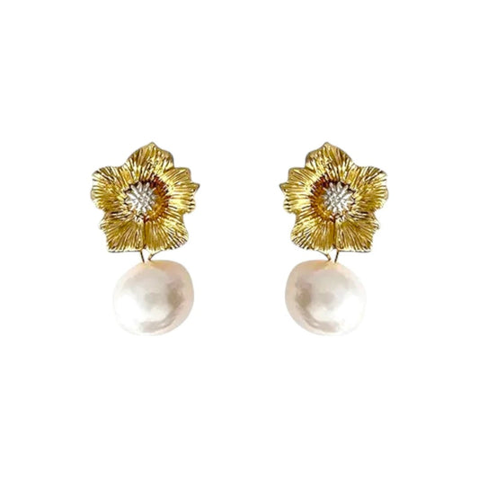 Σκουλαρίκια χάλκινα λουλούδι με μαργαριτάρι του γλυκού νερού 2cm (E1552) - charmy.gr