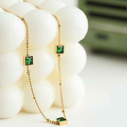 Γυναικεία αλυσίδα λαιμού ατσάλινη με πράσινες πέτρες ζιργκόν επιχρυσωμένη (N1385) - necklace - charmy.gr