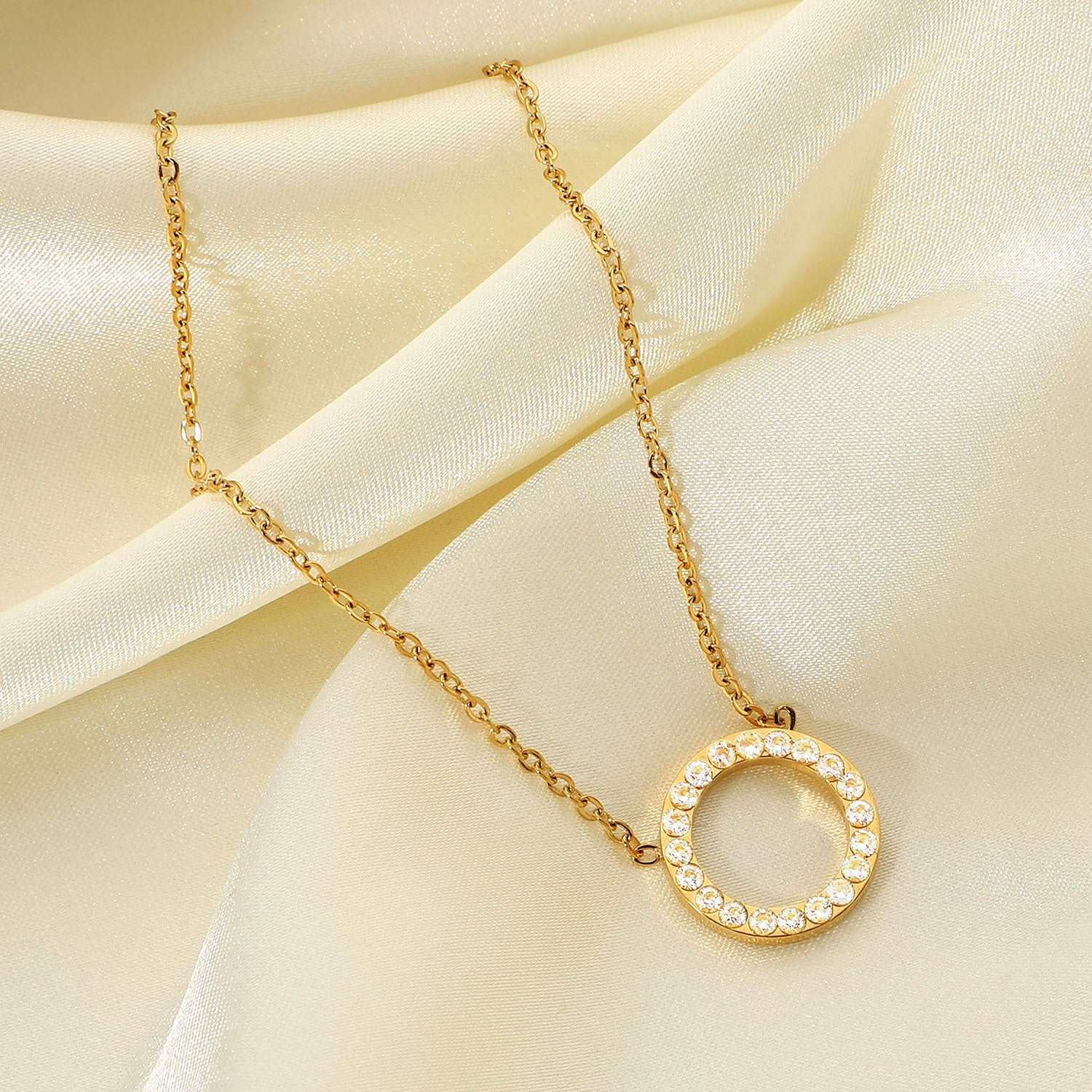 Γυναικείο ατσάλινο κολιέ επιχρυσωμένο με κυκλικό στοιχείο με ζιργκόν (N1197) - necklace - charmy.gr