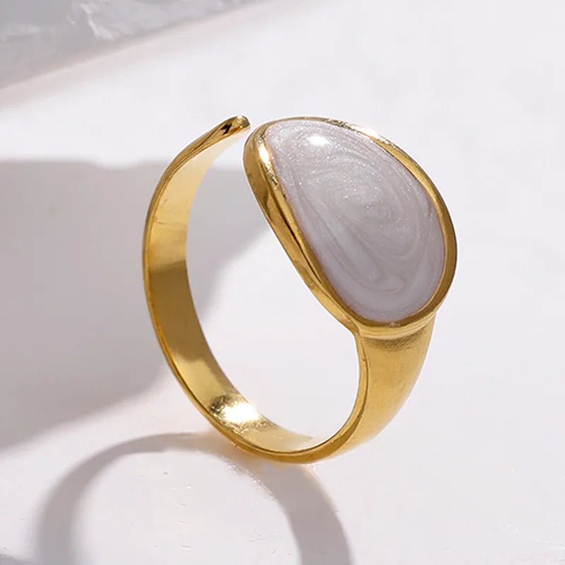 Γυναικείο ατσάλινο ρυθμιζόμενο δαχτυλίδι χρυσό με άσπρο σμάλτο (R1248) - ring - charmy.gr