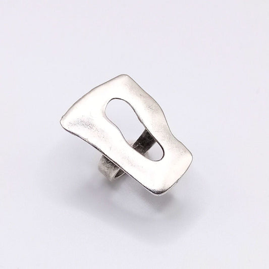 Δαχτυλίδι ρυθμιζόμενo με εντυπωσιακό σχεδιασμό επαργυρωμένο (R1325) - ring - charmy.gr