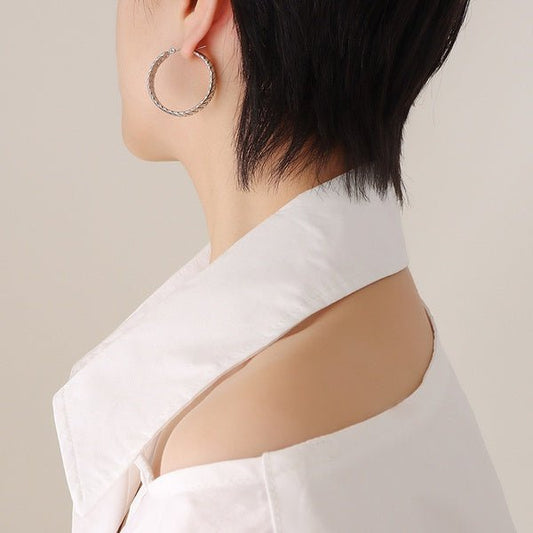 Γυναικεία σκουλαρίκια κρίκοι ατσάλινα με σχέδιο σιτάρι (E1004) - Earrings - charmy.gr
