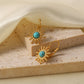 Κρεμαστά ατσάλινα σκουλαρίκια επιχρυσωμένα ήλιος με τυρκουάζ πέτρα στο κέντρο (E1196) - earrings - charmy.gr