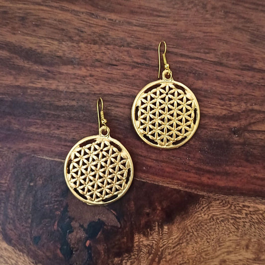 Χειροποίητα κρεμαστά σκουλαρίκια κυκλικά με γεωμετρικά σχέδια επιχρυσωμένα 3.5εκ (E1299) - earrings - charmy.gr