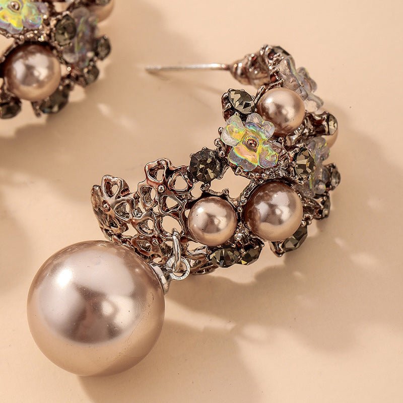 Γυναικεία κρεμαστά σκουλαρίκια με λουλούδια και μεταλλικές πέρλες 4,5 εκατοστά (E1164) - earrings - charmy.gr