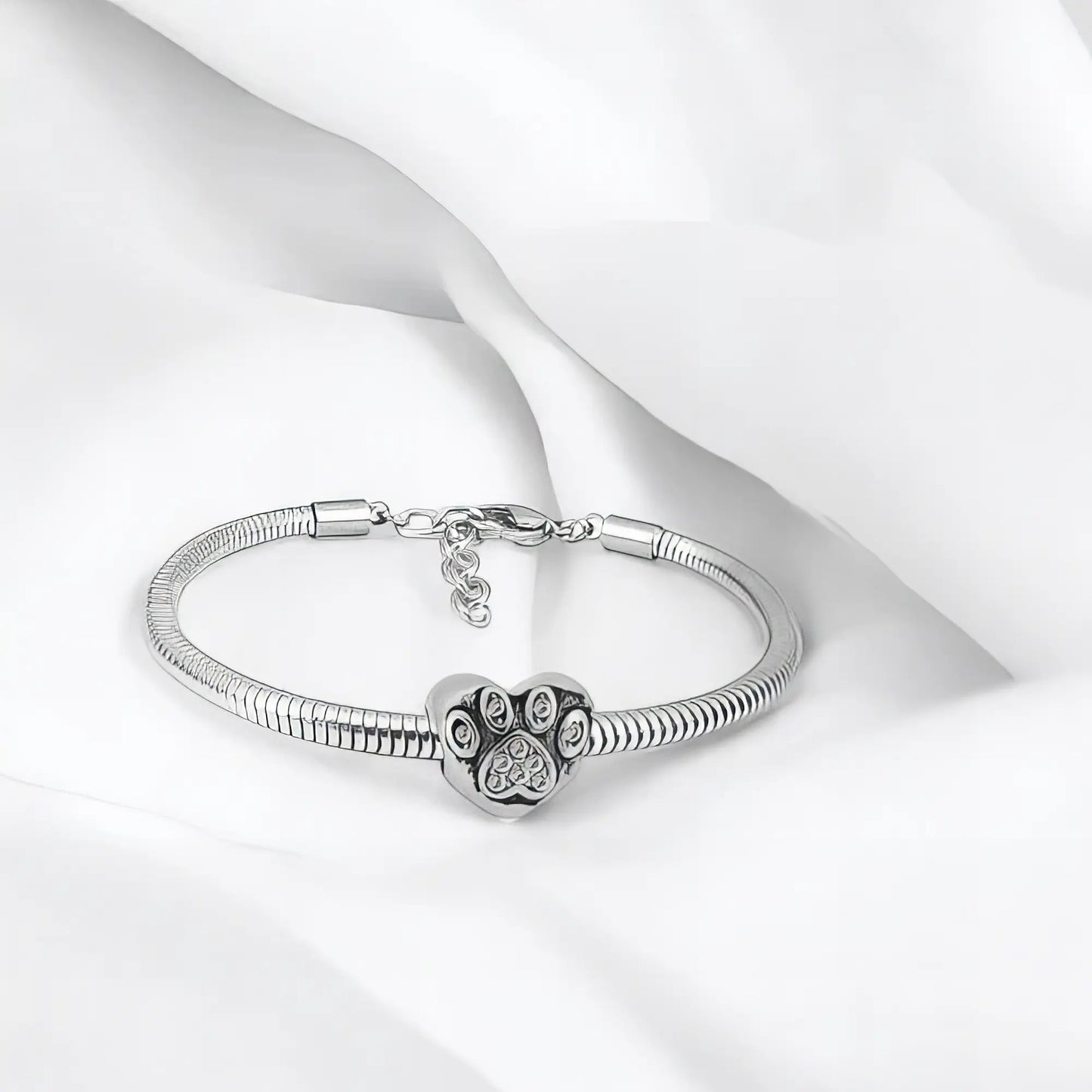 Ατσάλινο βραχιόλι με charm (B3295)