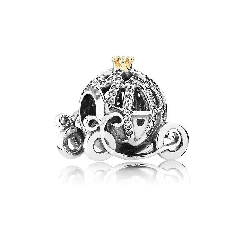 Charm από ασήμι άμαξα Σταχτοπούτας με χρυσή κορώνα (C1308)