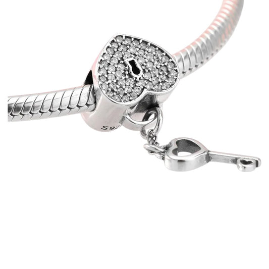Charm Καρδιά με Κλειδί από Ασήμι 925 (C1319)