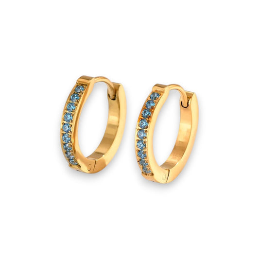 Ατσάλινα Σκουλαρίκια Κρίκοι Χρυσαφί με Γαλάζιες Πέτρες 1,8 cm (E1719)