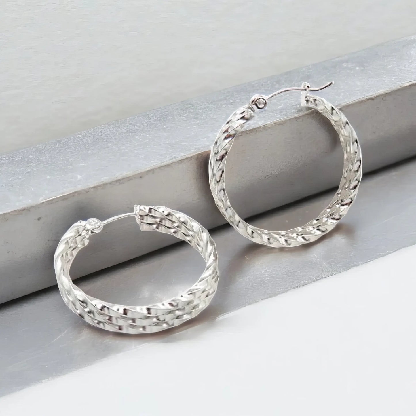 Ατσάλινοι Κρίκοι - Σχεδιασμός Πλεξούδας 2.8cm (E3132)