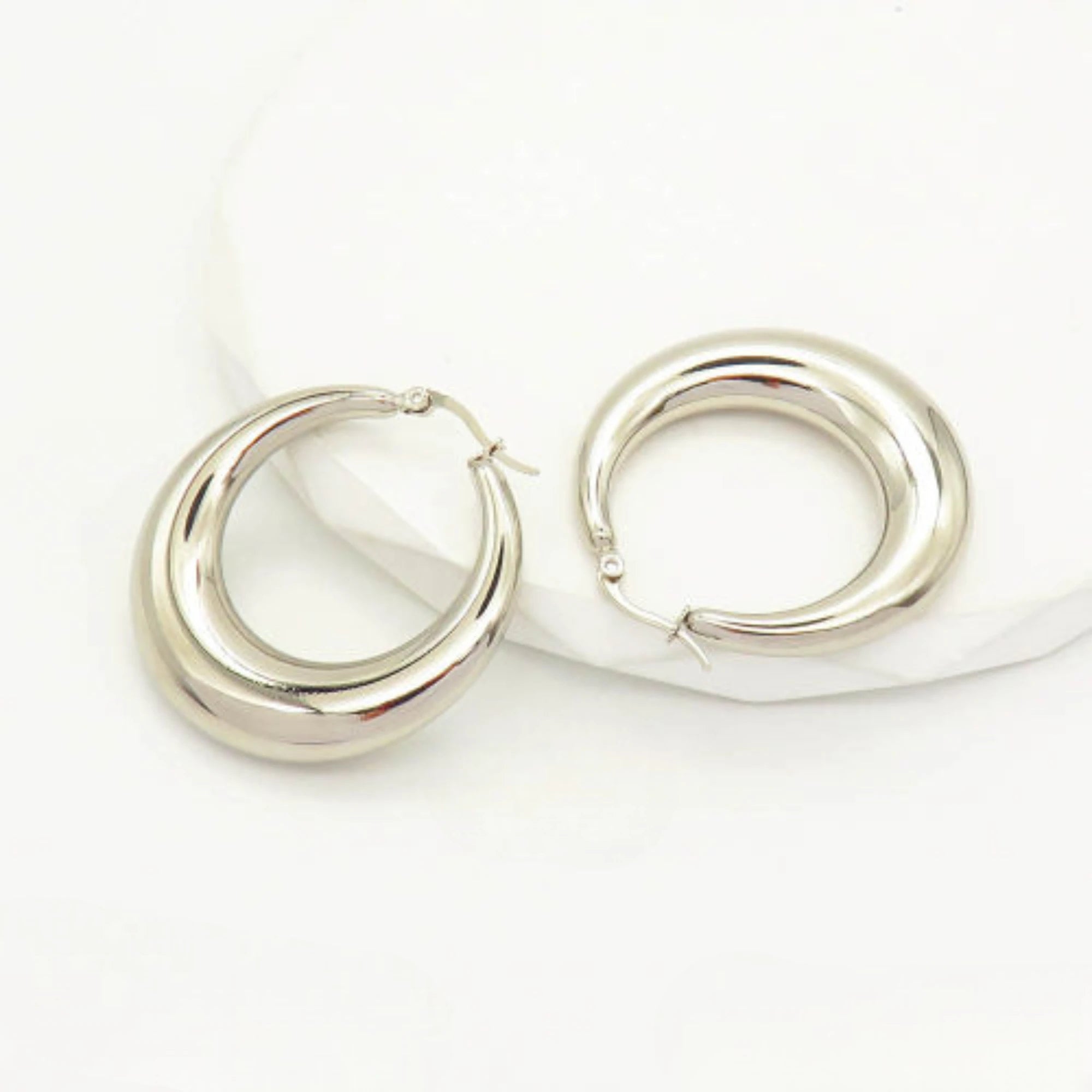 Ατσάλινα Σκουλαρίκια Κρίκοι – Ασημί Chunky 3cm (E3177)