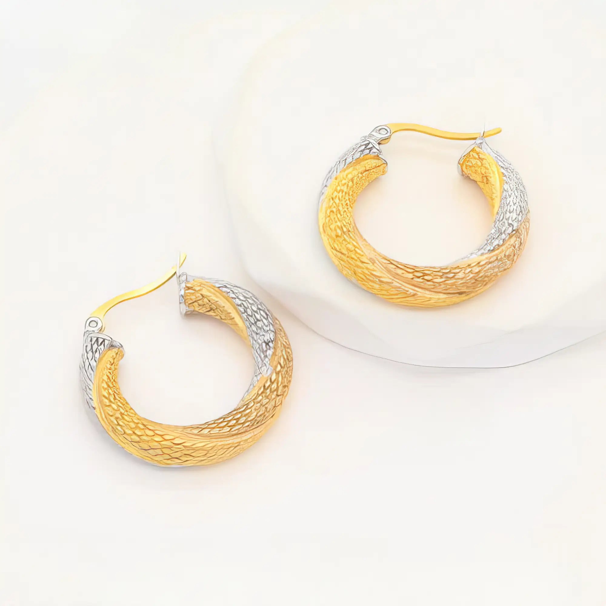 Σκουλαρίκια από ανοξείδωτο ατσάλι διχρωμίας – 2,9 cm (E3334)