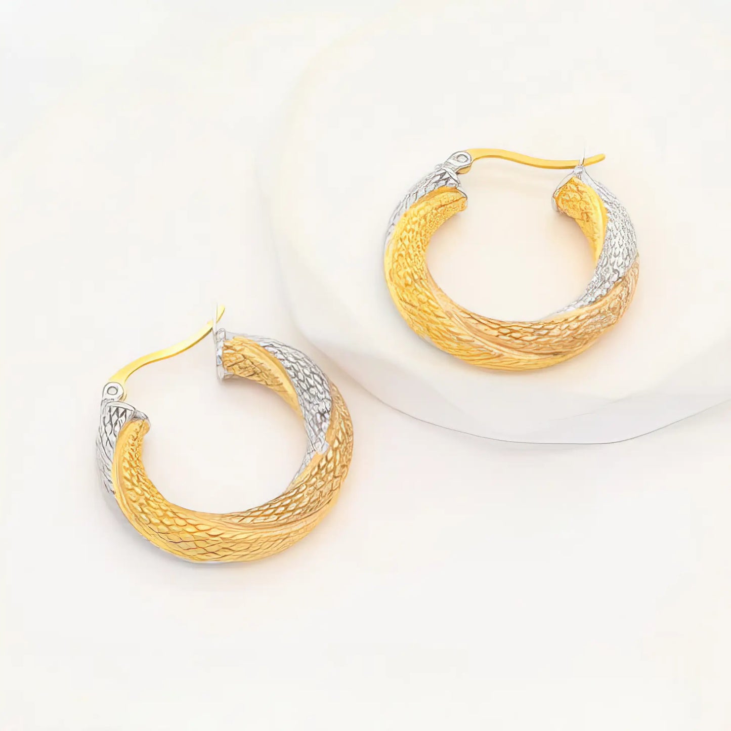 Σκουλαρίκια από ανοξείδωτο ατσάλι διχρωμίας – 2,9 cm (E3334)