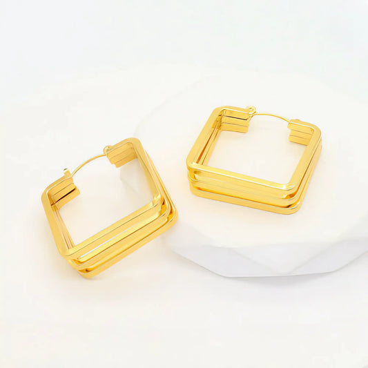 Ατσάλινοι τετράγωνοι κρίκοι χρυσό – 2.7cm (E3341)