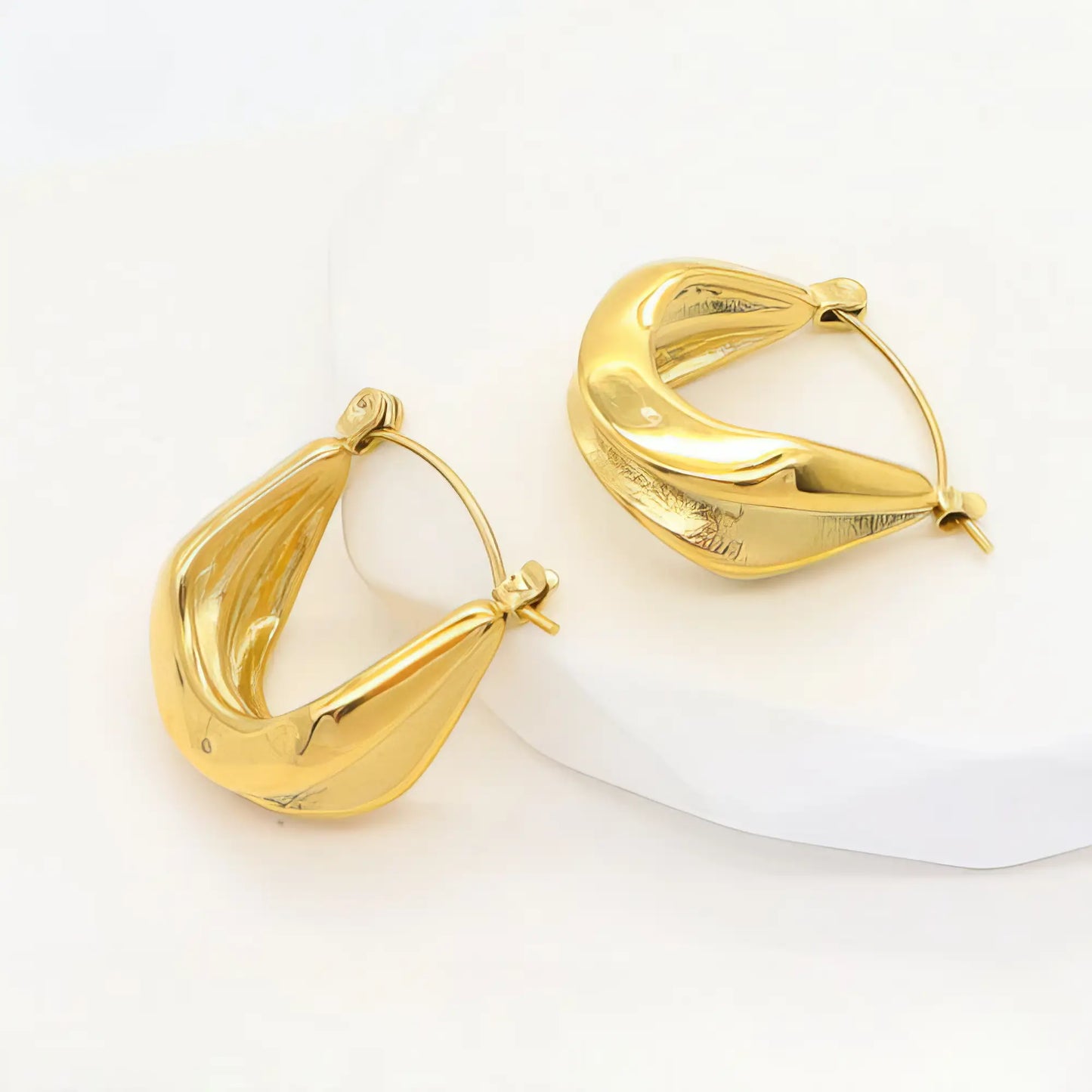 Ατσάλινα σκουλαρίκια χρυσό ιδιαίτερο design – 1.9cm (E3349)