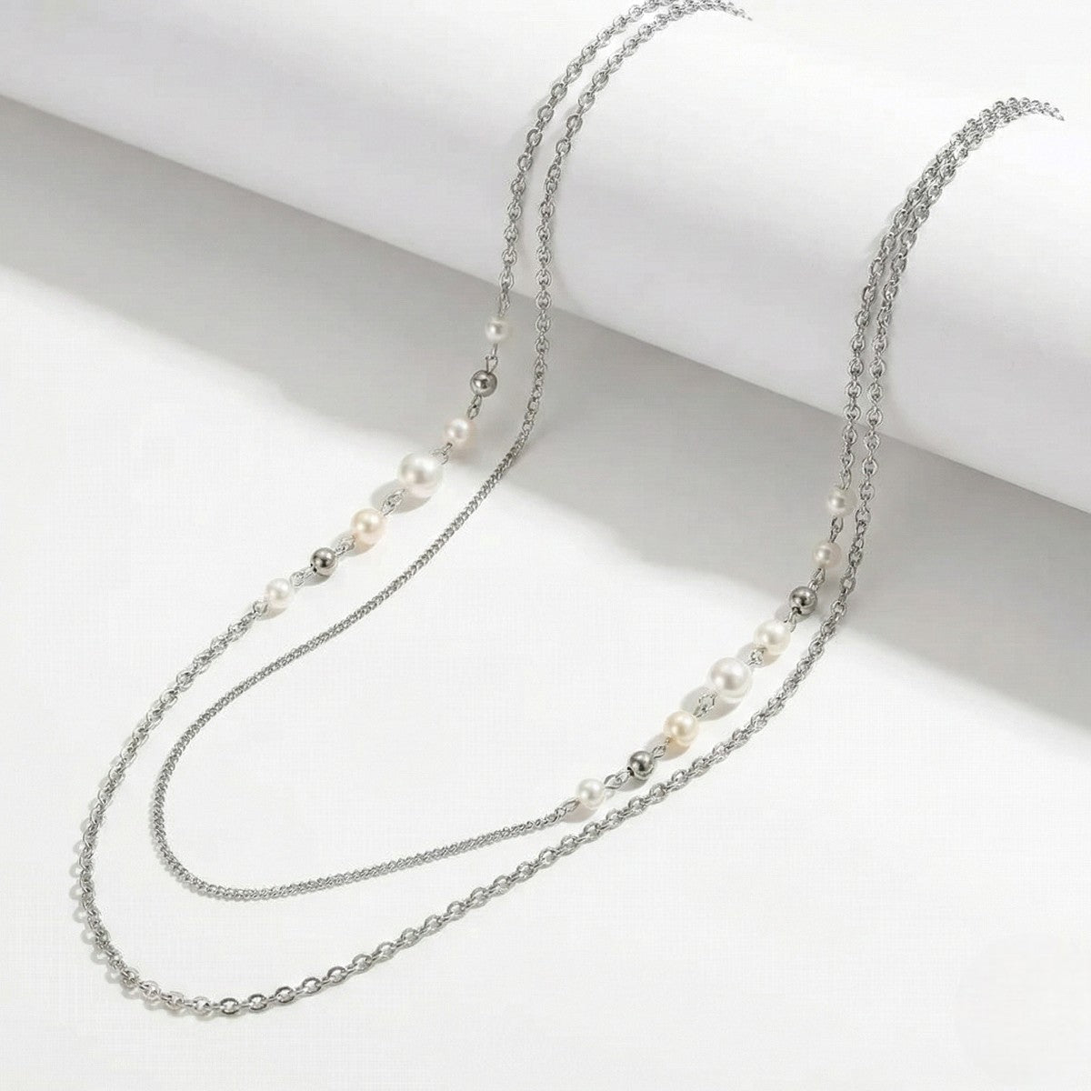 Κολιέ Μακρύ από Ατσάλι με Πέρλες (N1844)