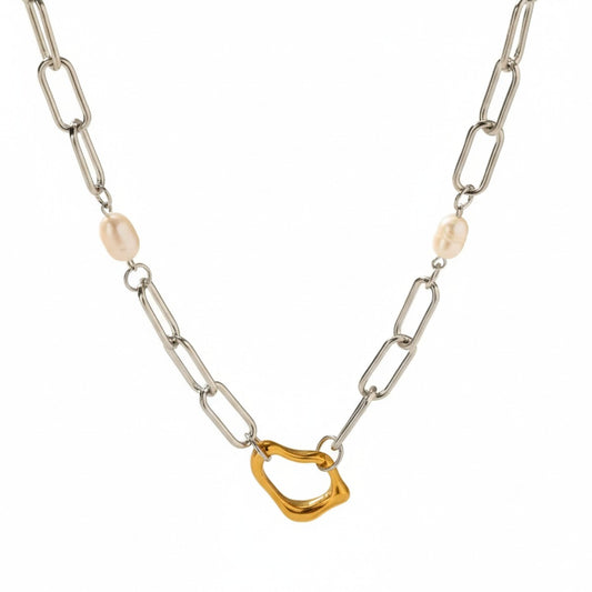 Ατσάλινο Κολιέ Αλυσίδα με Πέρλες & Αφηρημένο Στοιχείο – Ασημί & Χρυσό (N1853)