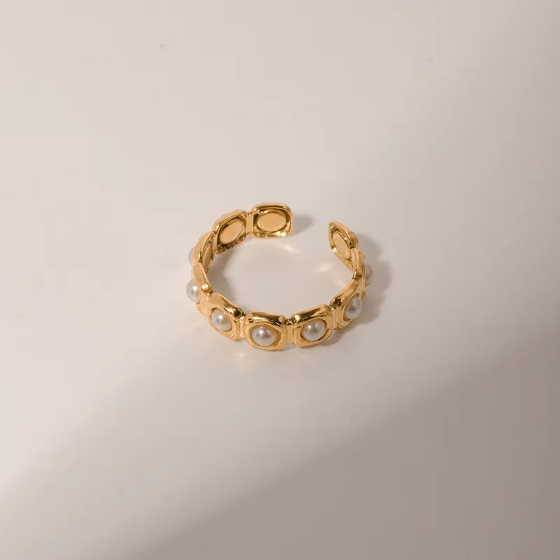 Ατσάλινο δαχτυλίδι σχέδιο με πέρλες one size 18k (R1387)