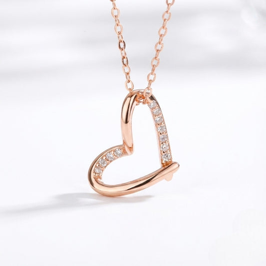 Κολιέ από Ασήμι 925 Ροζ Χρυσό με Καρδιά & Λευκές Πέτρες 1 x 1,5 cm (SN0007)