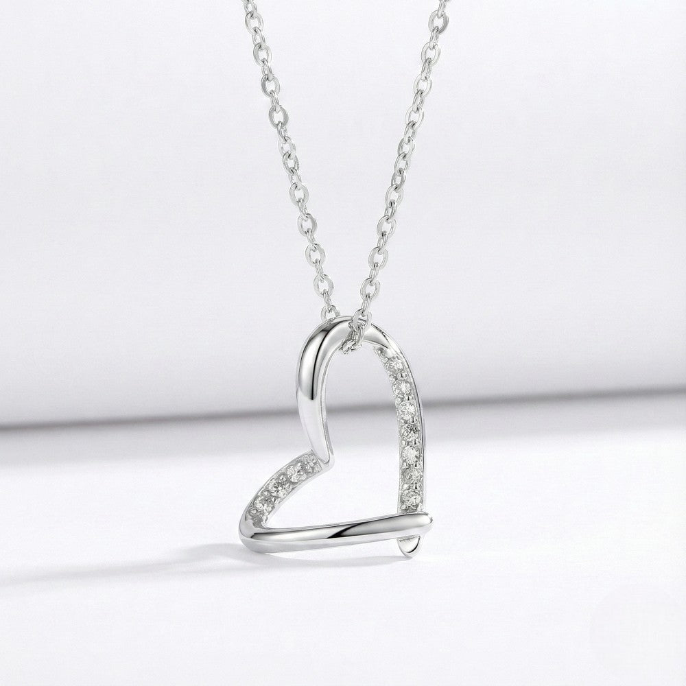 Κολιέ από Ασήμι 925 με Καρδιά & Λευκές Πέτρες 1 x 1,5 cm (SN0006)