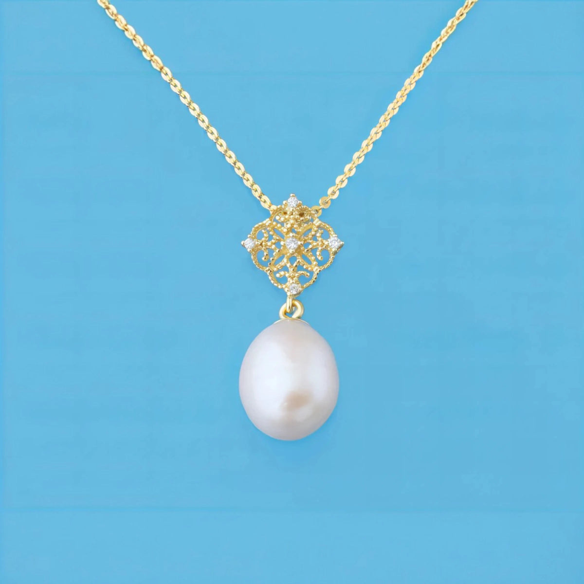 Ασημένιο 925 Κολιέ με Μαργαριτάρι Γλυκού Νερού & Ζιργκόν Επιχρυσωμένο (PN032) - charmy.gr