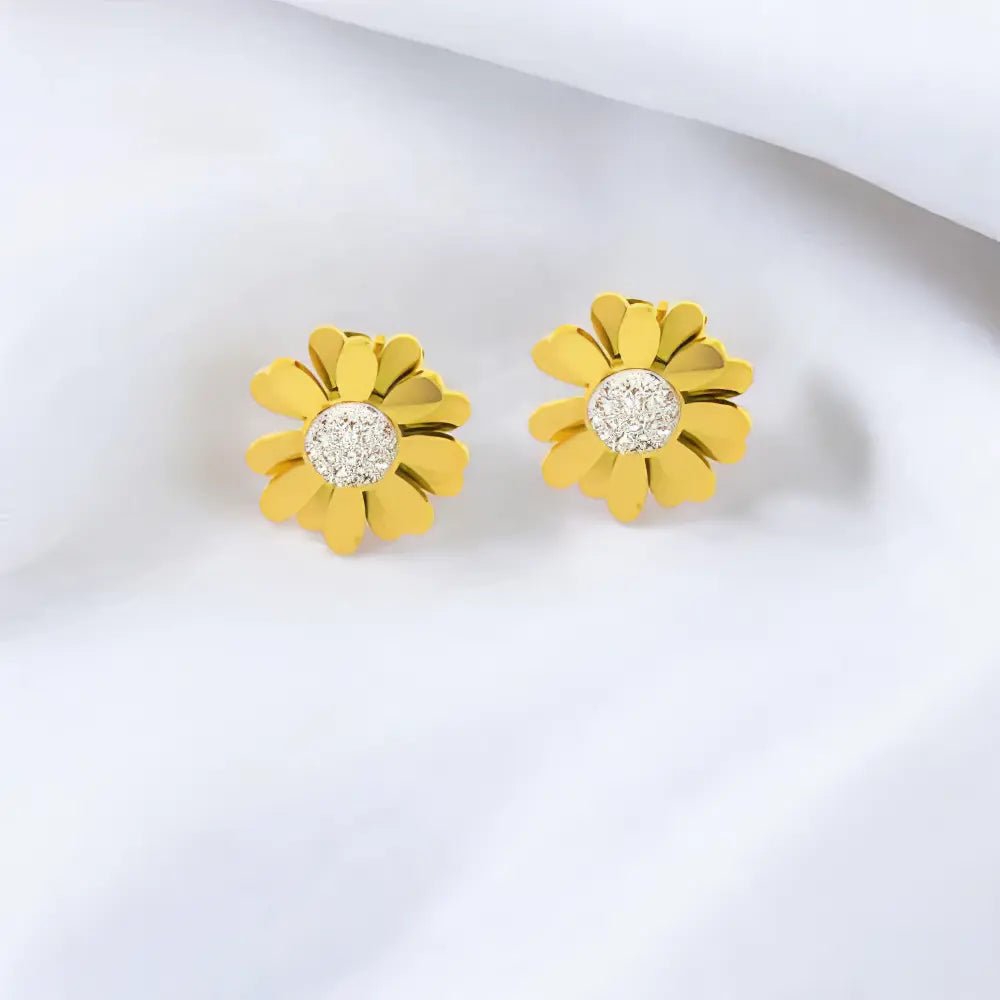 Ατσάλινα καρφωτά σκουλαρίκια λουλούδι με ζιργκόν 1.5cm (E3087) - charmy.gr