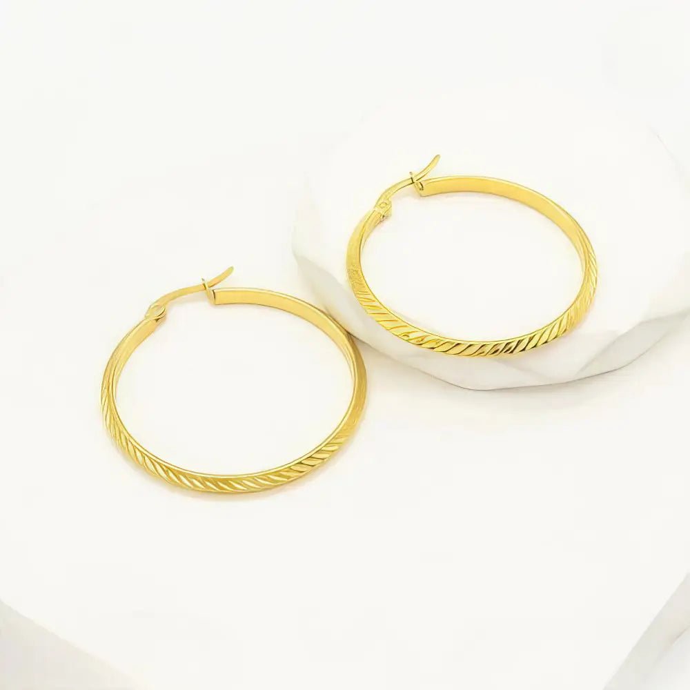 Ατσάλινα σκουλαρίκια κρίκοι επιχρυσωμένοι 4cm (E3112 - 1) - charmy.gr