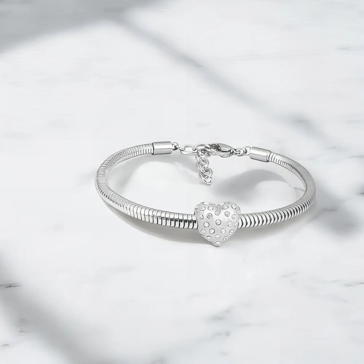 Ατσάλινο βραχιόλι με charm (B3261) - charmy.gr