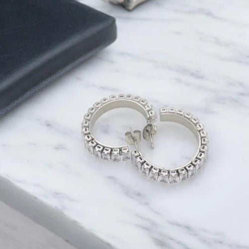 Ατσάλινοι κρίκοι 2.7cm με ζιργκόν χρώμα ασημί (E3025) - charmy.gr