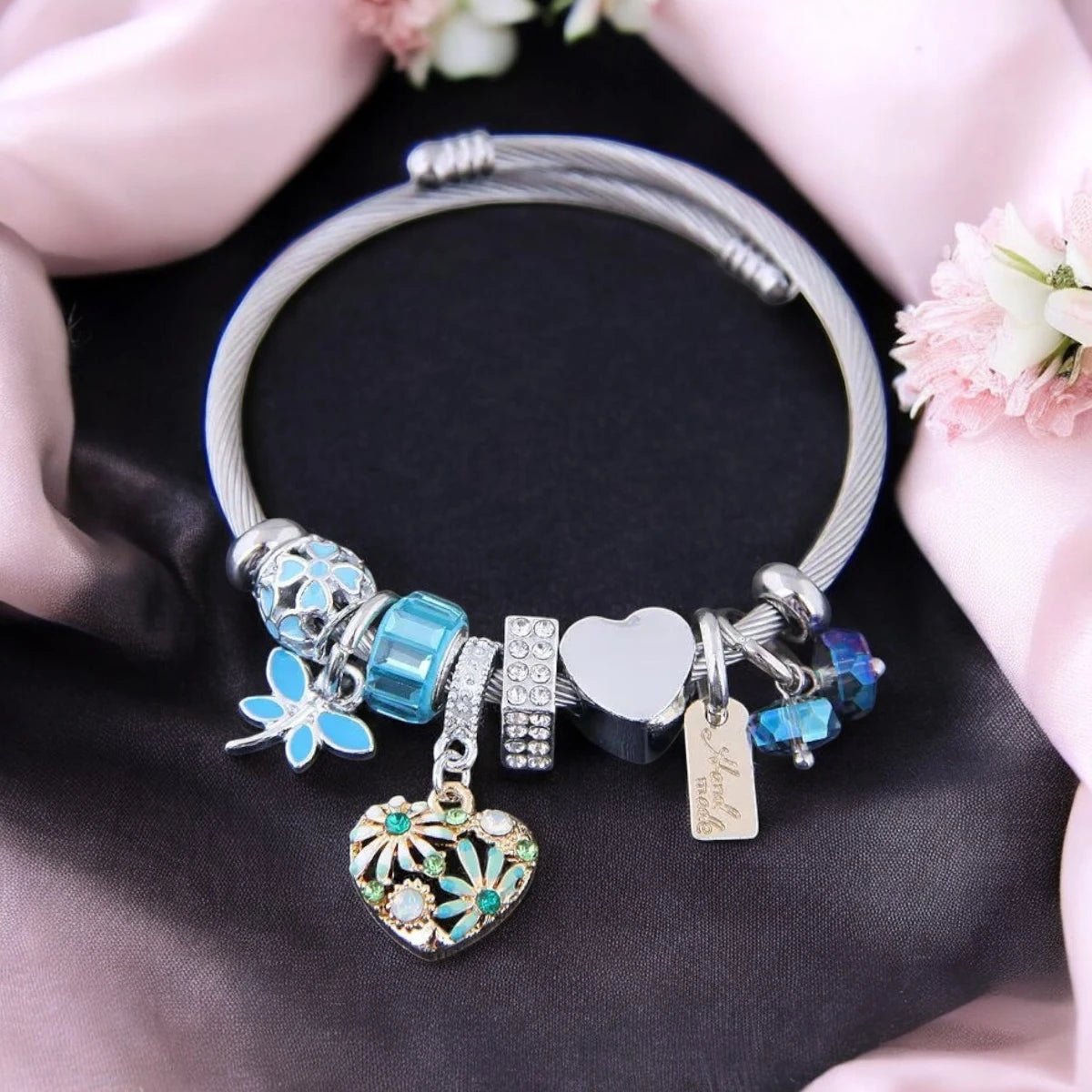 Βραχιόλι ατσάλινο με κρεμαστά στοιχεία από κράμα μετάλλων (B1542) - charmy.gr