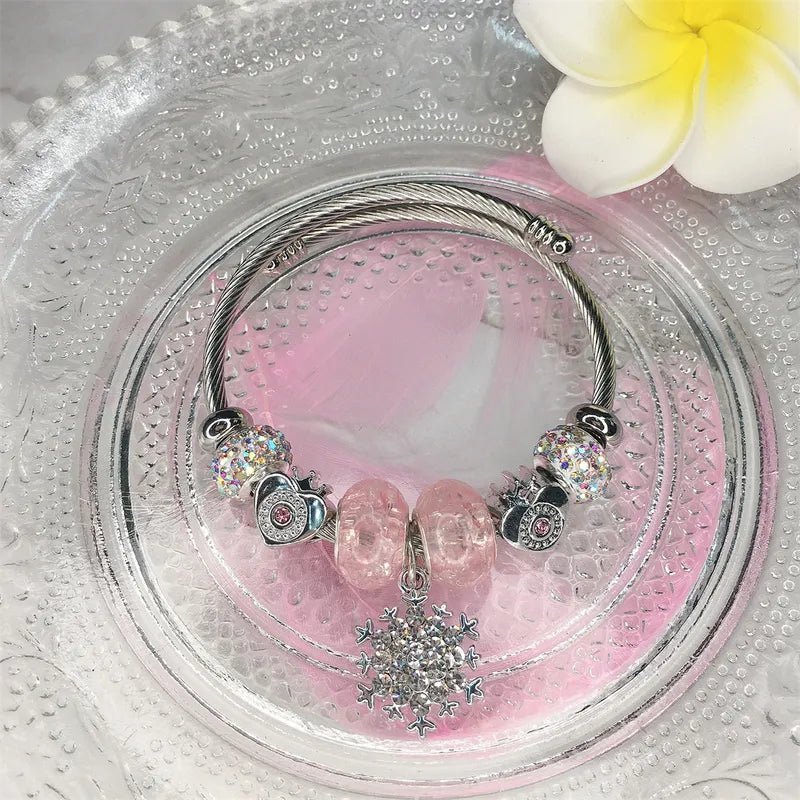 Βραχιόλι ατσάλινο χρώμα ασημί με κρεμαστά στοιχεία (B1376) - charmy.gr