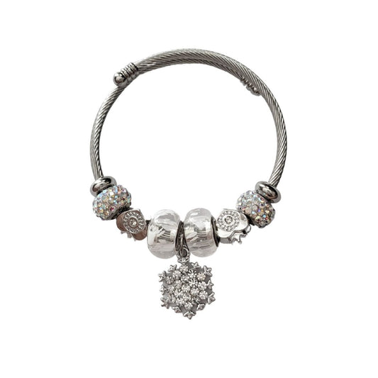 Βραχιόλι ατσάλινο χρώμα ασημί με κρεμαστά στοιχεία (B1378)