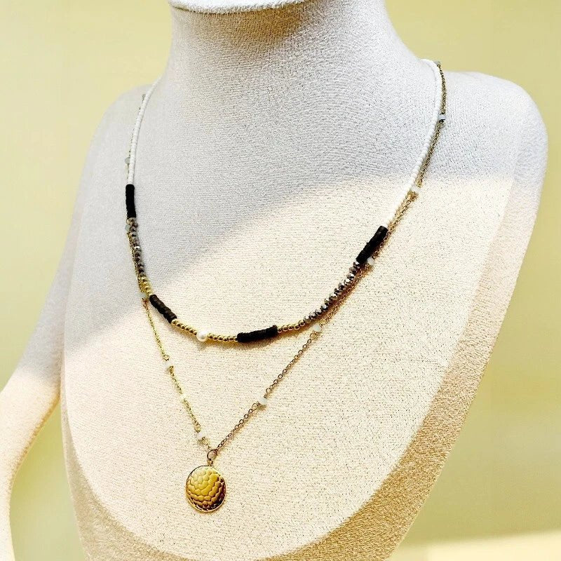 Κολιέ ατσάλινο διπλό με χάντρες και στρόγγυλο κρεμαστό μενταγιόν επιχρυσωμένο (N1415) - charmy.gr